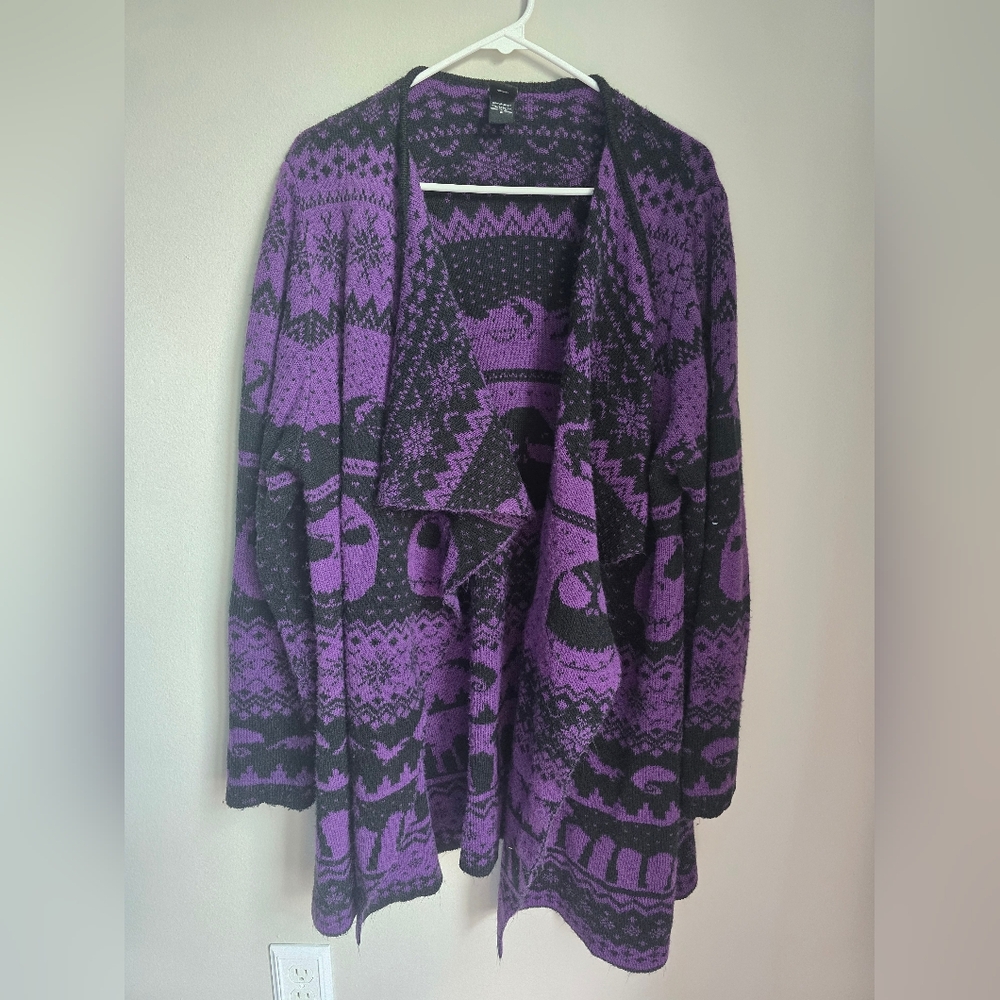 Nightmare Before Christmas Sweater Cardigan 3 Torrid Hot topic 3X